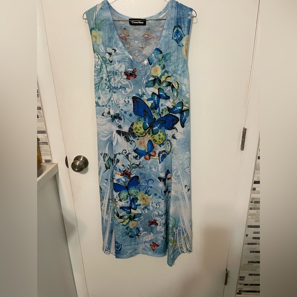 Creation butterfly floral pullover tank cover
Up dress w rhinestone accents osfm